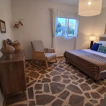 La Bouganvillia A Eretrie, Ile D'eubee, Grece Holiday home