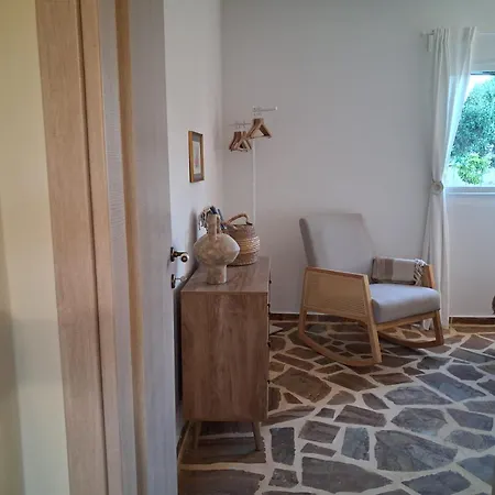 La Bouganvillia A Eretrie, Ile D'eubee, Grece Holiday home