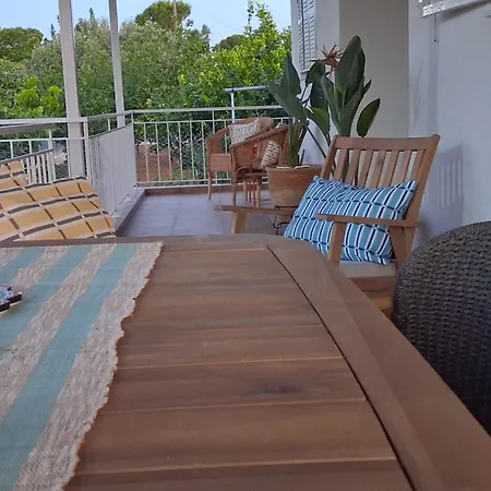 La Bouganvillia A Eretrie, Ile D'eubee, Grece Holiday home