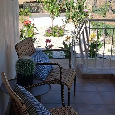 La Bouganvillia A Eretrie, Ile D'eubee, Grece Σπίτι διακοπών